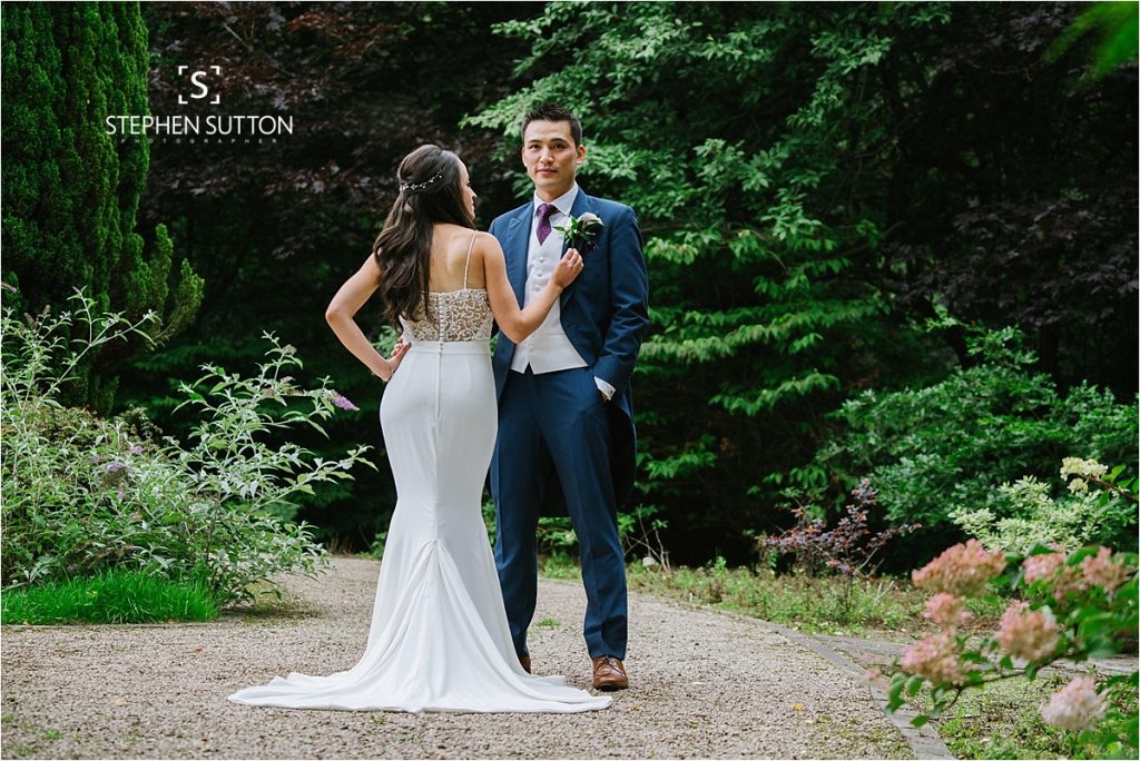 Chinese tea ceremony wedding at Moddershall Oaks 