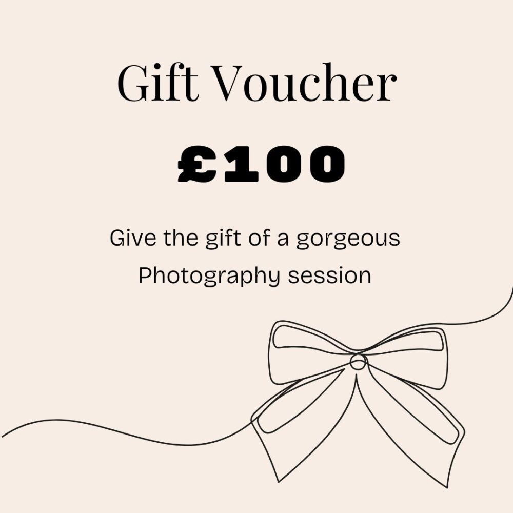 family photographer 100 gift voucher