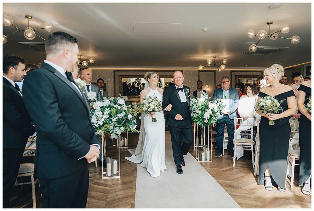 Fairlawns Hotel wedding ceremony photography