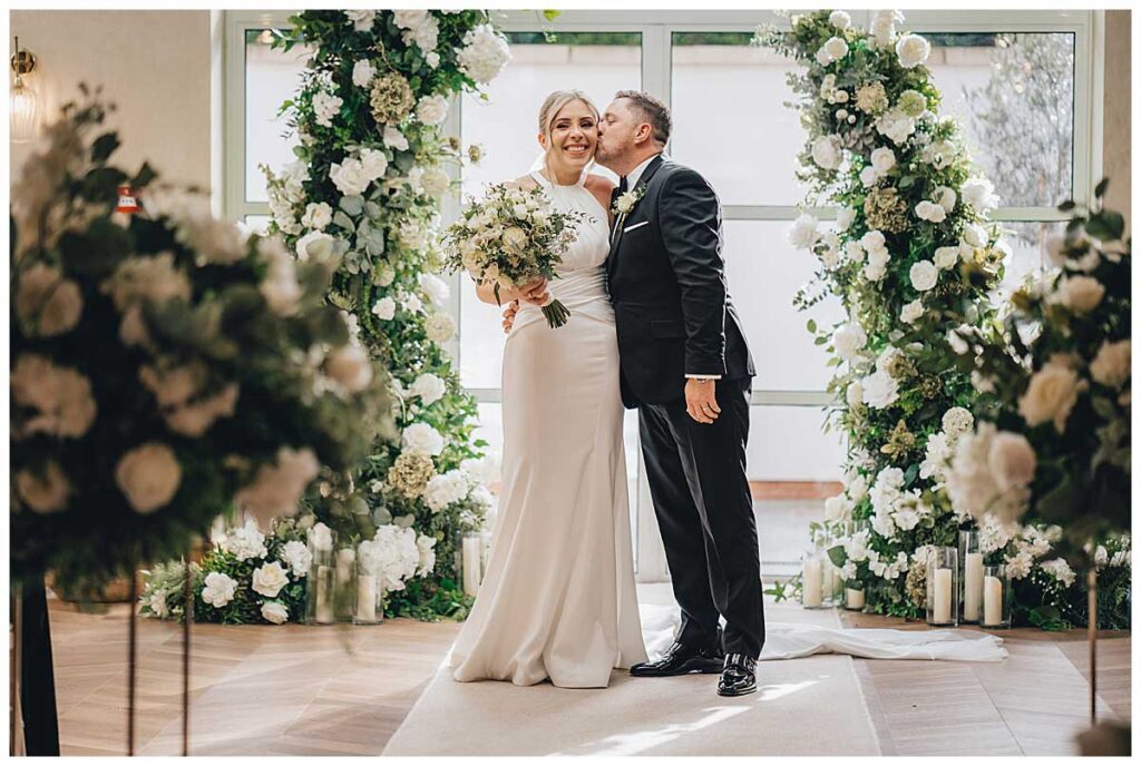 Fairlawns Hotel wedding ceremony photography