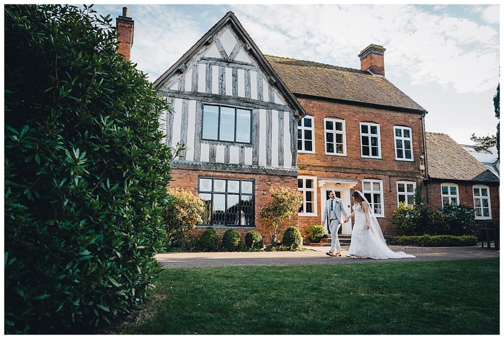 Beautiful wedding at The Moat House Staffordshire