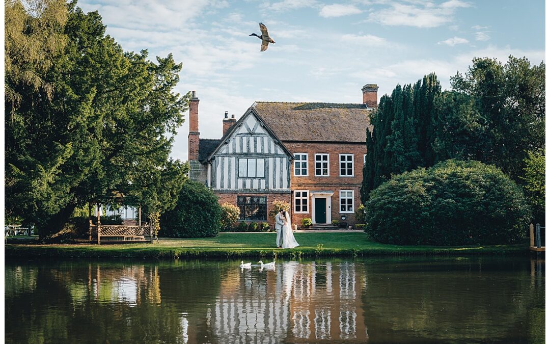 A Beautiful Wedding at The Moat House Acton Trussell | Staffordshire Wedding Photography